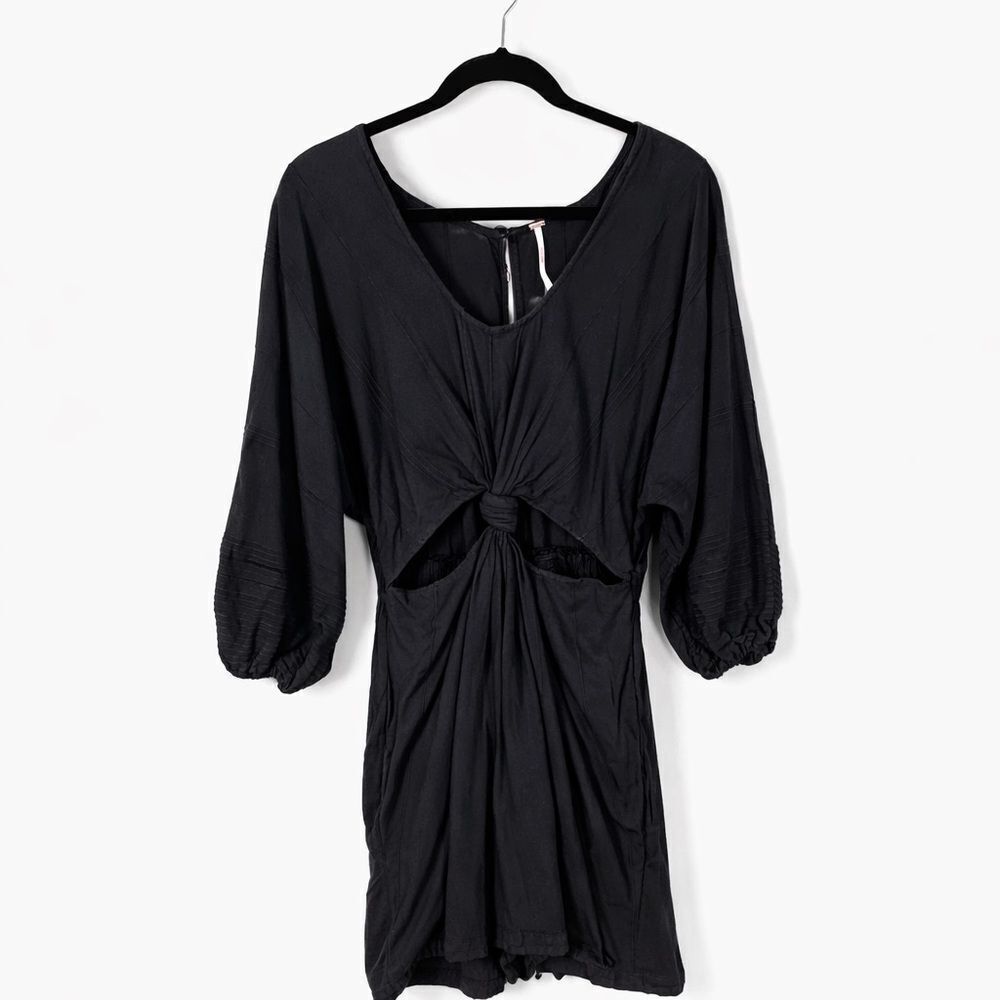 Free People Knotty but Nice black shorts romper billowy size large - Picture 1 of 12